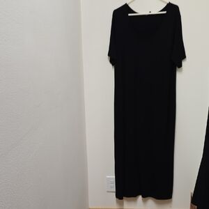 Chic Black Maxi Dress